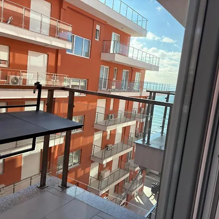 J&r , Rana Hedhun Appartement Shëngjin