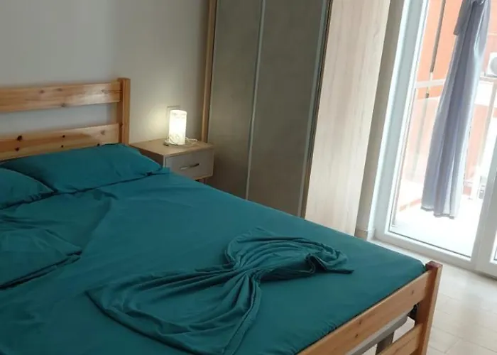 J&r , Rana Hedhun Apartamento